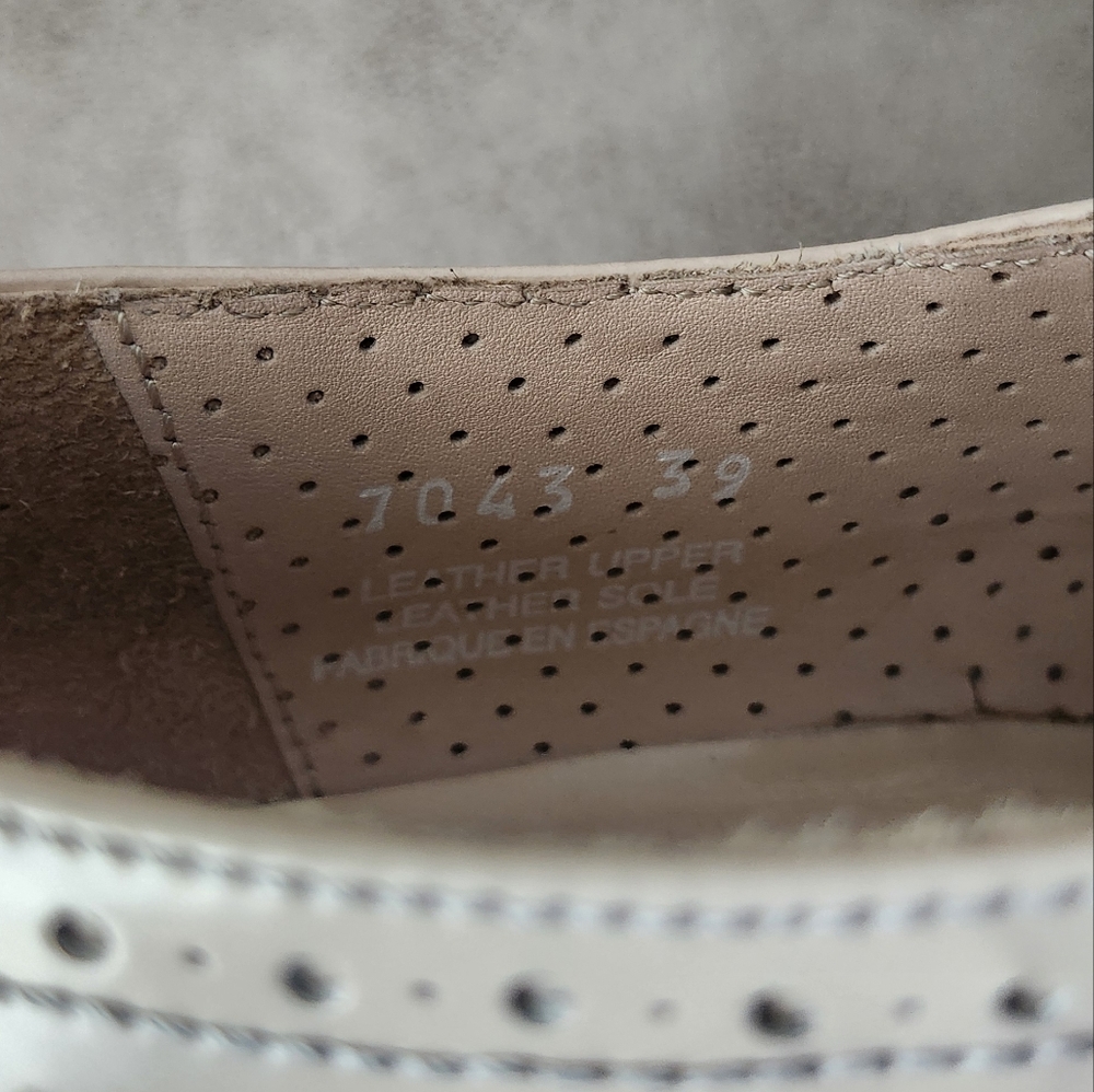 Pertini Leather Lace Up Shoes - Picture 11 of 13